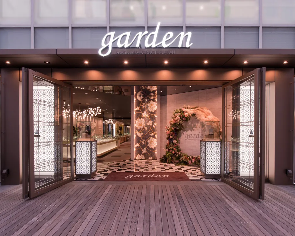 GARDEN 〜ガーデン心斎橋店〜で取り扱うVIVAGEのブライダルリング