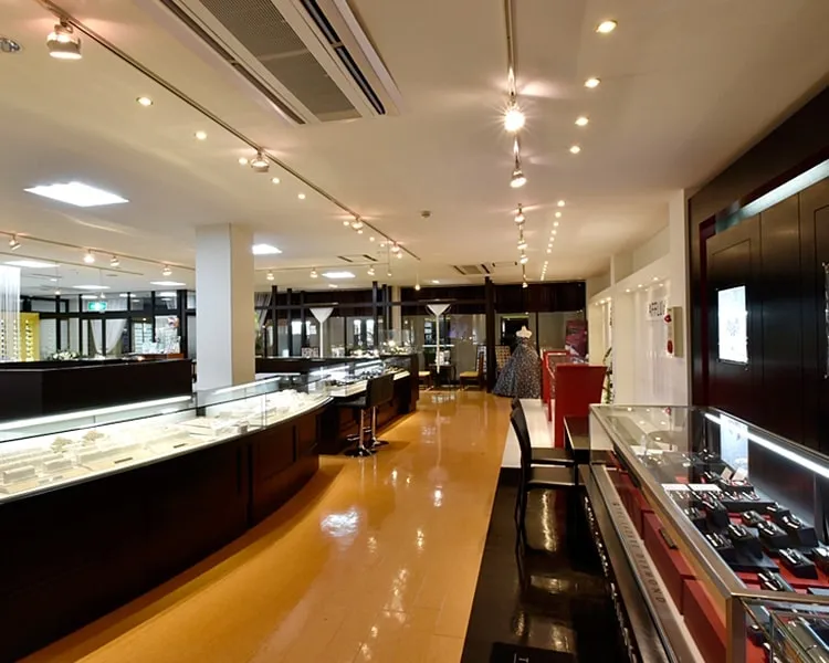 ヴェルティー 山形店で取り扱うVIVAGEのブライダルリング